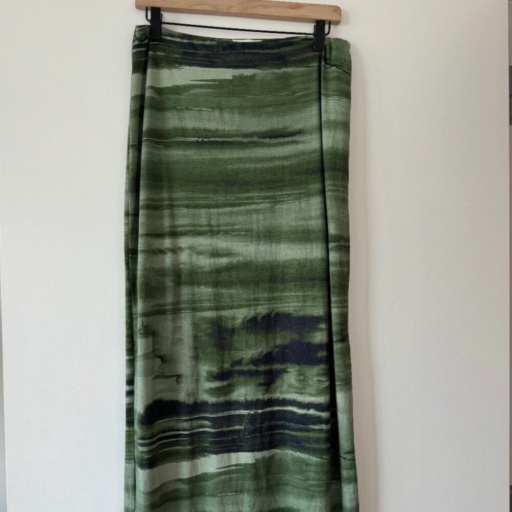 KOOKAI Maxi Skirt (US 6)